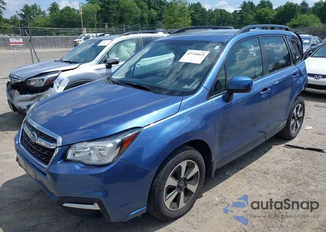 2018 Subaru Forester 2.5I Premium из США, поврежденный, VIN JF2SJAGC9JH454005